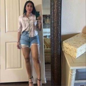 Meet your Posher, Carolina